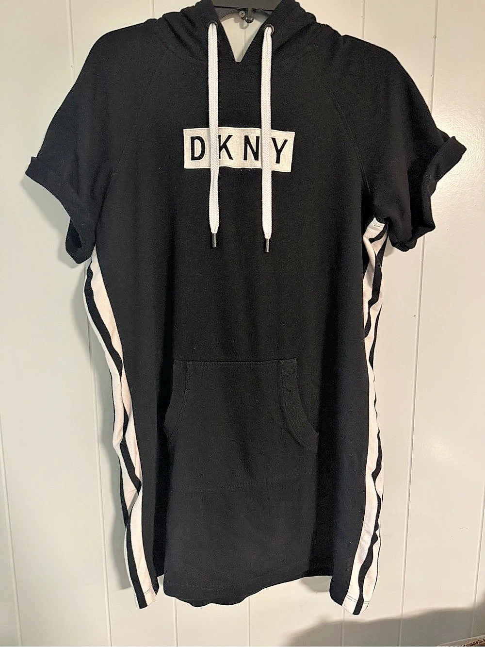 DKNY Sport Color Block Hoodie in Black & White Size Large Like New